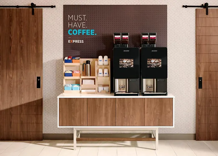Holiday Inn Express Alpharetta - Roswell By Ihg