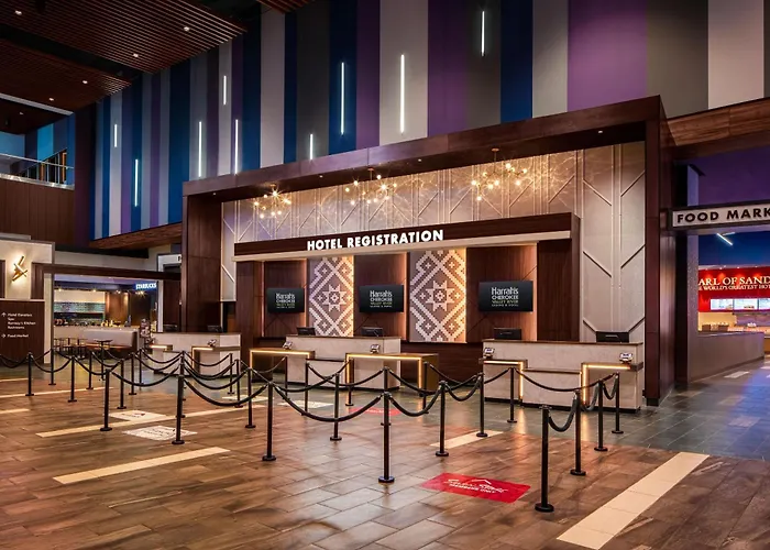 Harrah'S Cherokee Valley River Hotel & Casino - A Caesars Rewards Destination